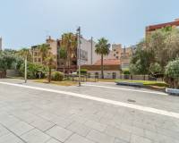 Reventa - Apartamento / Piso - Torrevieja - Centro