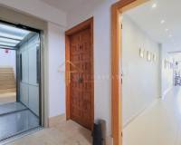 Reventa - Apartamento / Piso - Torrevieja - Paseo maritimo