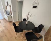 Reventa - Apartamento / Piso - Torrevieja - Pueblo - Centro