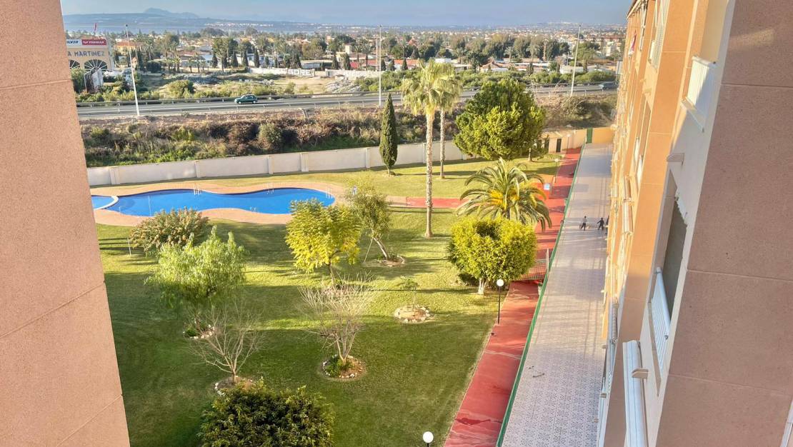 Reventa - Apartamento / Piso - Torrevieja - Villa Madrid
