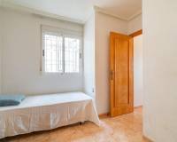 Reventa - Casa Adosada - Torrevieja - El limonar