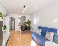 Reventa - Casa Adosada - Torrevieja - El limonar