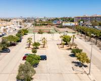 Reventa - Casa Adosada - Torrevieja