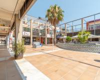 Reventa - Local  - Orihuela Costa - Villamartín