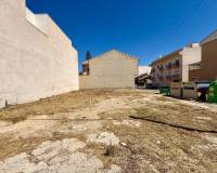 Reventa - Parcela / Terreno - San Miguel de Salinas - CENTRO URBANO