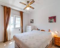 Reventa - Villa - Orihuela Costa - Playa Flamenca
