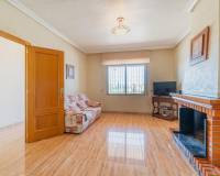 Reventa - Villa - San Miguel de Salinas - Torremendo