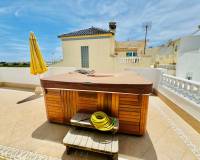 Reventa - Villa - Torrevieja - Los balcones