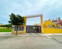 Reventa - Villa - Torrevieja