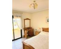 Reventa - Villa - Villamartin - Villamartín