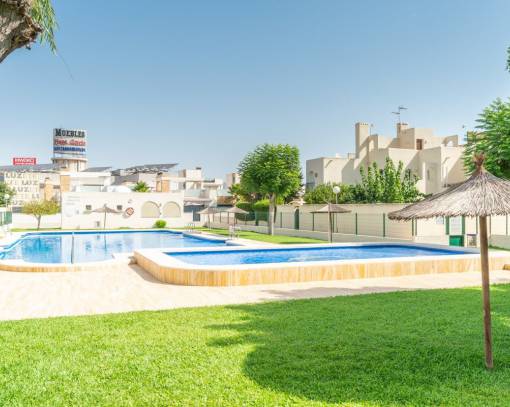 Rijtjeshuis - Wederverkoop - Torrevieja - SEF-63215