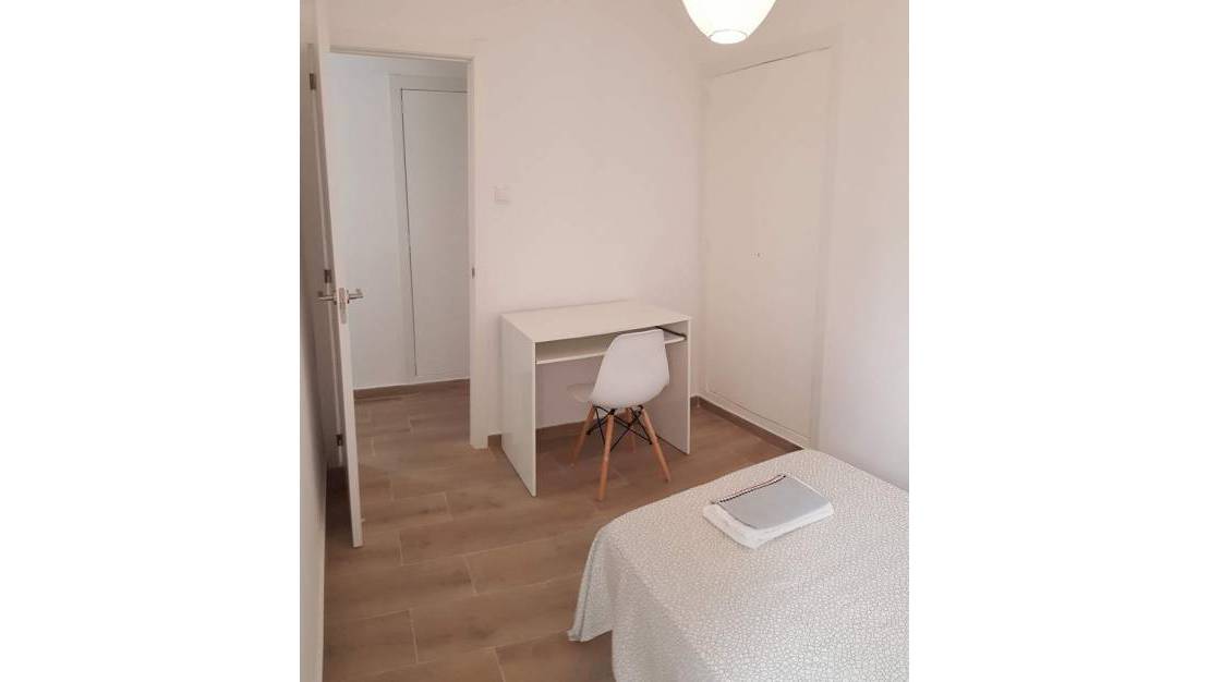 Sale - Apartment/Flat - Alicante - 