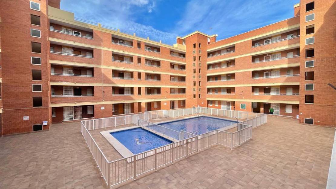 Sale - Apartment/Flat - Torrevieja - Playa de los Naufragos