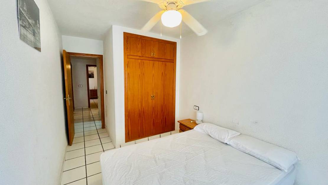 Sale - Apartment/Flat - Torrevieja - PLAYA LOS LOCOS