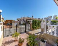 Sale - Дом рядовой застройки - Cabo Roig - La Zenia