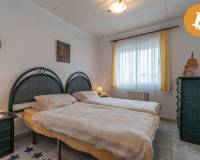 Sale - Дом рядовой застройки - Orihuela Costa - La Florida