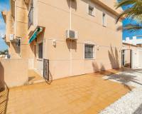 Sale - Дом рядовой застройки - Orihuela Costa - La Zenia