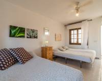 Sale - Дом рядовой застройки - Orihuela Costa - Las Mimosas