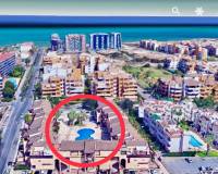 Sale - Дом рядовой застройки - Orihuela Costa - Punta Prima