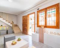 Sale - Дом рядовой застройки - Torrevieja - El Acequión - Los Náufragos