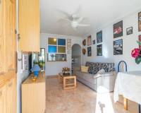 Sale - Дом рядовой застройки - Torrevieja - El limonar