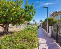 Sale - Дом рядовой застройки - Torrevieja - Los Altos