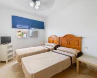 Sale - Квартира / Квартира - Orihuela Costa - Campoamor