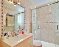 Sale - Квартира / Квартира - Orihuela Costa - La Zenia