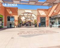 Sale - Квартира / Квартира - Orihuela Costa - Playa Flamenca