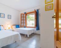 Sale - Квартира / Квартира - Orihuela Costa - Playa Flamenca