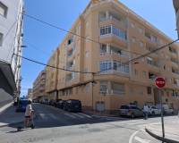 Sale - Квартира / Квартира - Torrevieja - Centro