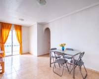 Sale - Квартира / Квартира - Torrevieja - Centro