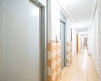 Sale - Квартира / Квартира - Torrevieja - Centro