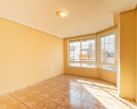 Sale - Квартира / Квартира - Torrevieja - Centro