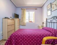 Sale - Квартира / Квартира - Torrevieja - La Mata