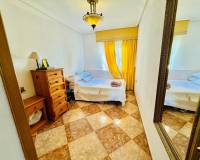 Sale - Квартира / Квартира - Torrevieja - La veleta