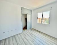 Sale - Квартира / Квартира - Torrevieja - Nueva Torrevieja