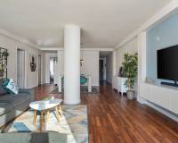 Sale - Квартира / Квартира - Torrevieja - Paseo maritimo