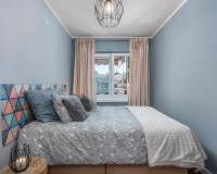 Sale - Квартира / Квартира - Torrevieja - Paseo maritimo