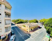 Sale - Квартира / Квартира - Torrevieja - Playa de los Naufragos