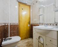 Sale - Квартира / Квартира - Torrevieja - Playa de los Naufragos