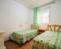Sale - Квартира / Квартира - Torrevieja - Playa del Acequion