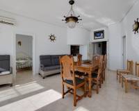 Sale - Квартира / Квартира - Torrevieja - Playa del Acequion