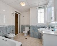 Sale - Квартира / Квартира - Torrevieja - Playa del Acequion