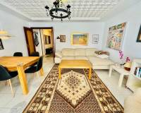 Sale - Квартира / Квартира - Torrevieja - Playa del Acequion