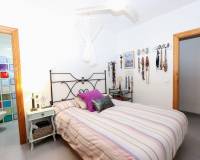Sale - Квартира / Квартира - Torrevieja - Playa Flamenca