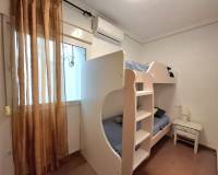 Sale - Квартира / Квартира - Torrevieja - Puerto