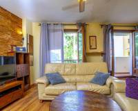 Sale - Квартира / Квартира - Torrevieja - Punta Prima