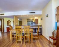 Sale - Квартира / Квартира - Torrevieja - Punta Prima