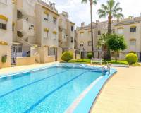 Sale - Квартира / Квартира - Torrevieja - Punta Prima